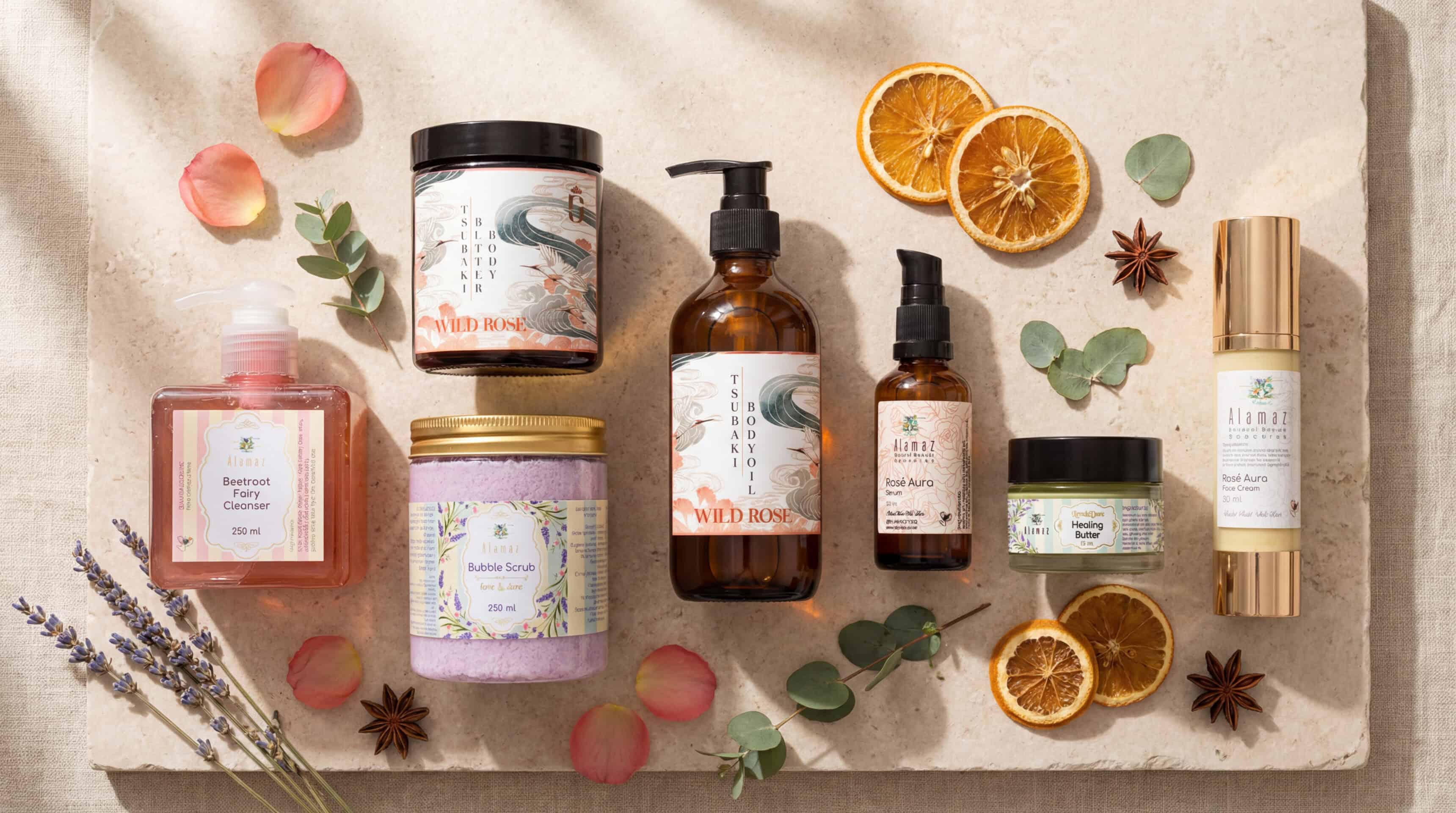 מוצרי קוסמטיקה טבעית בעבודת יד עם רכיבים אורגניים ואיכותיים.